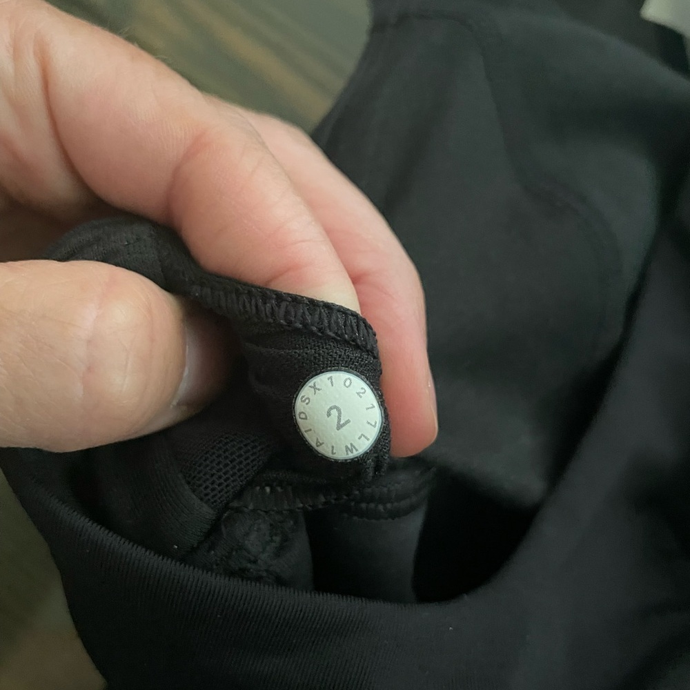 Lululemon tank top - Picture 8 of 8